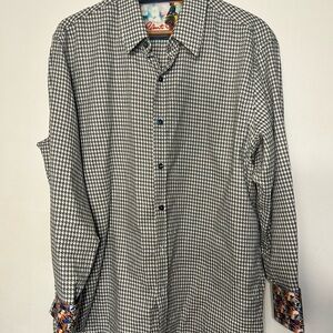 Robert Graham Grey & White Houndstooth Button-Down Shirt